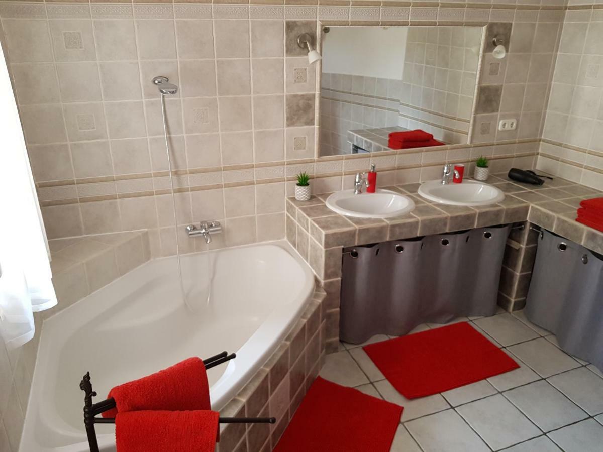 Mediterran Apartman Pecs Luaran gambar